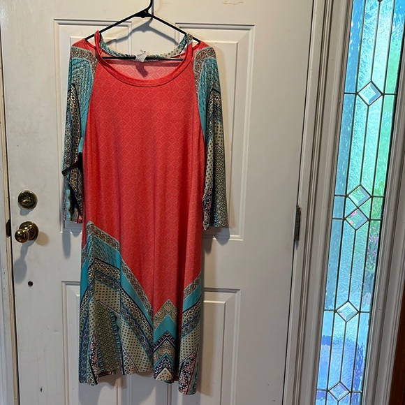boutique Dresses & Skirts - Gorgeous Boutique Dress🌹2XL